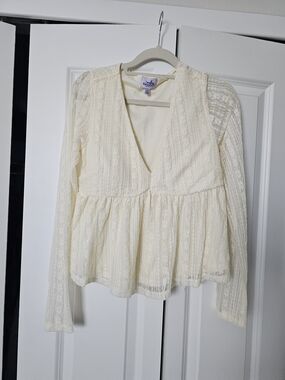 Ivory Lace Peplum V-Neck Blouse
